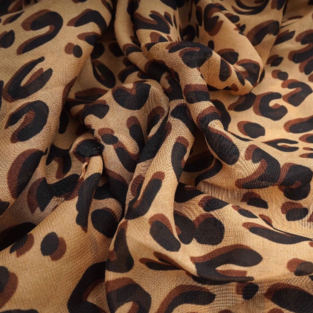 Lightweight Spring Leopard Print Scarf - Picture 4 of 5